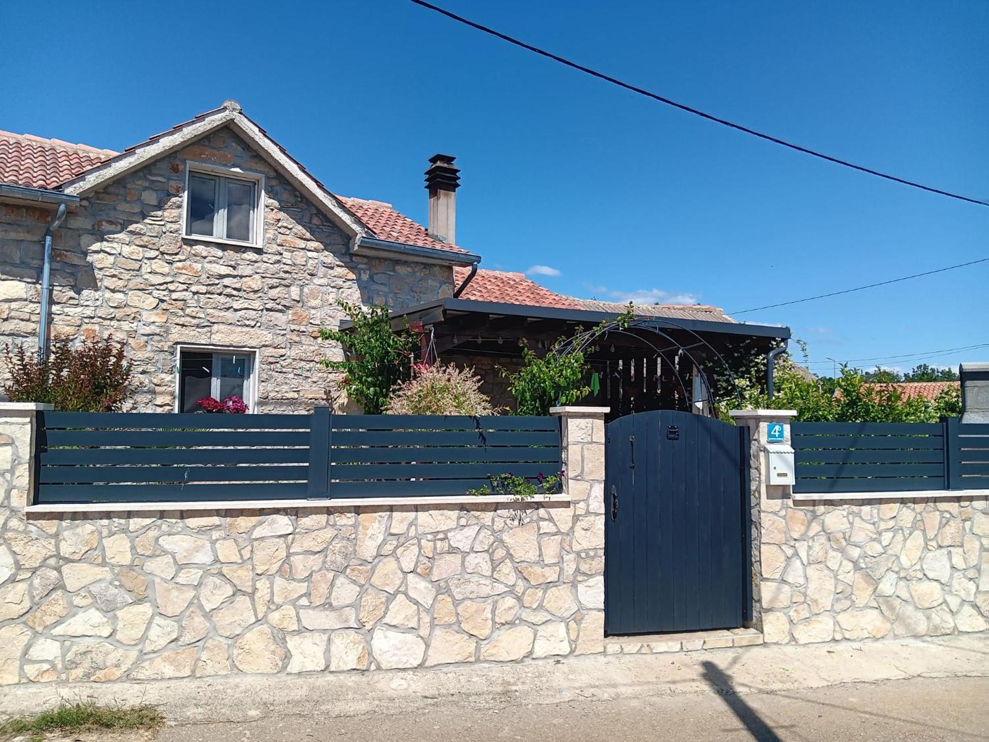 Kuca Za Odmor Delfina Villa Slivnica ภายนอก รูปภาพ